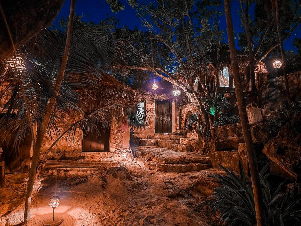 Готель Diamante K - Inside Tulum National Park Екстер'єр фото